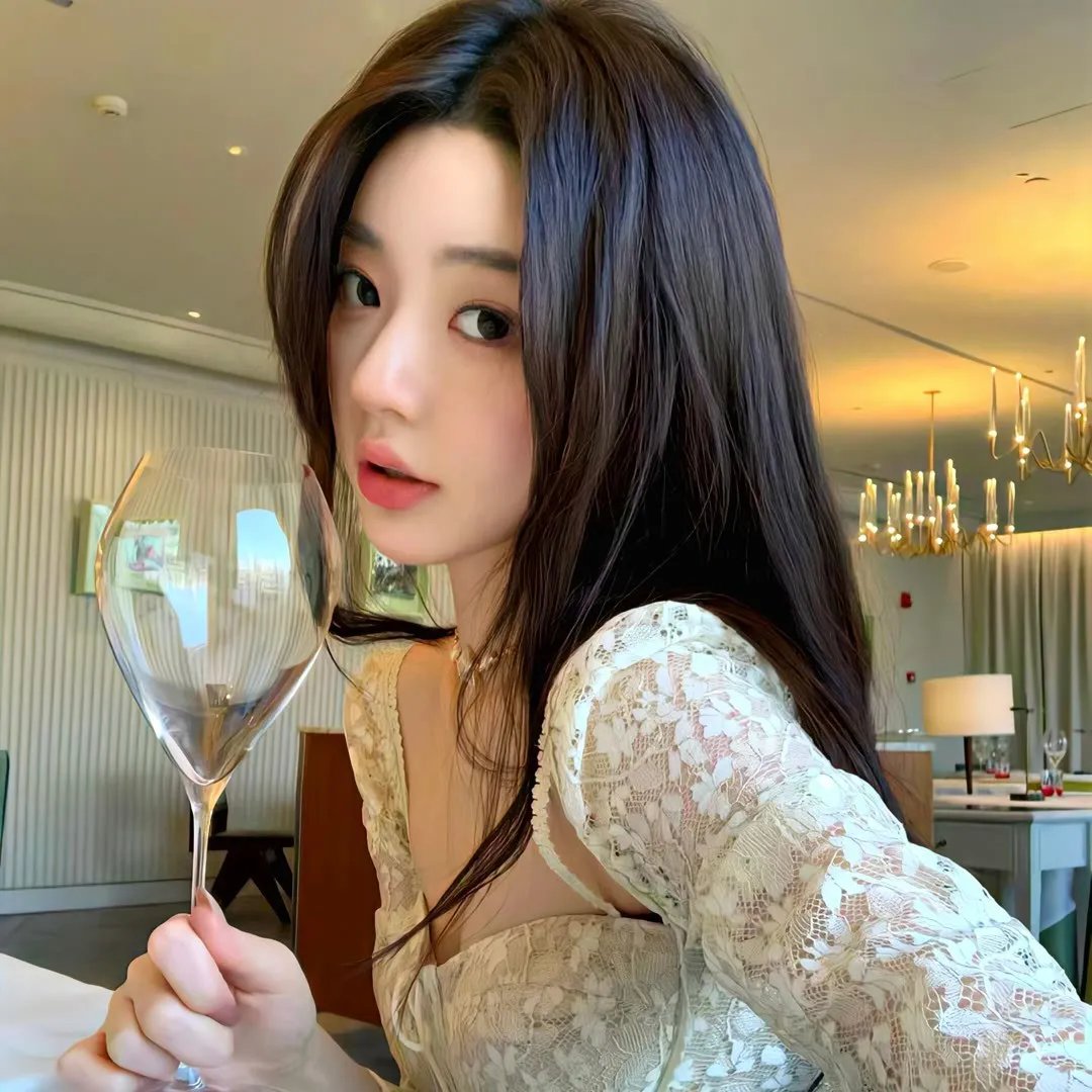 美女与纯情男封面